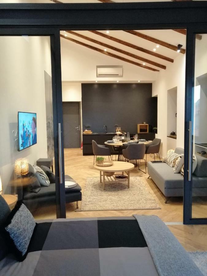 Luxury Apartment Jana With Private Parking Пула Екстериор снимка
