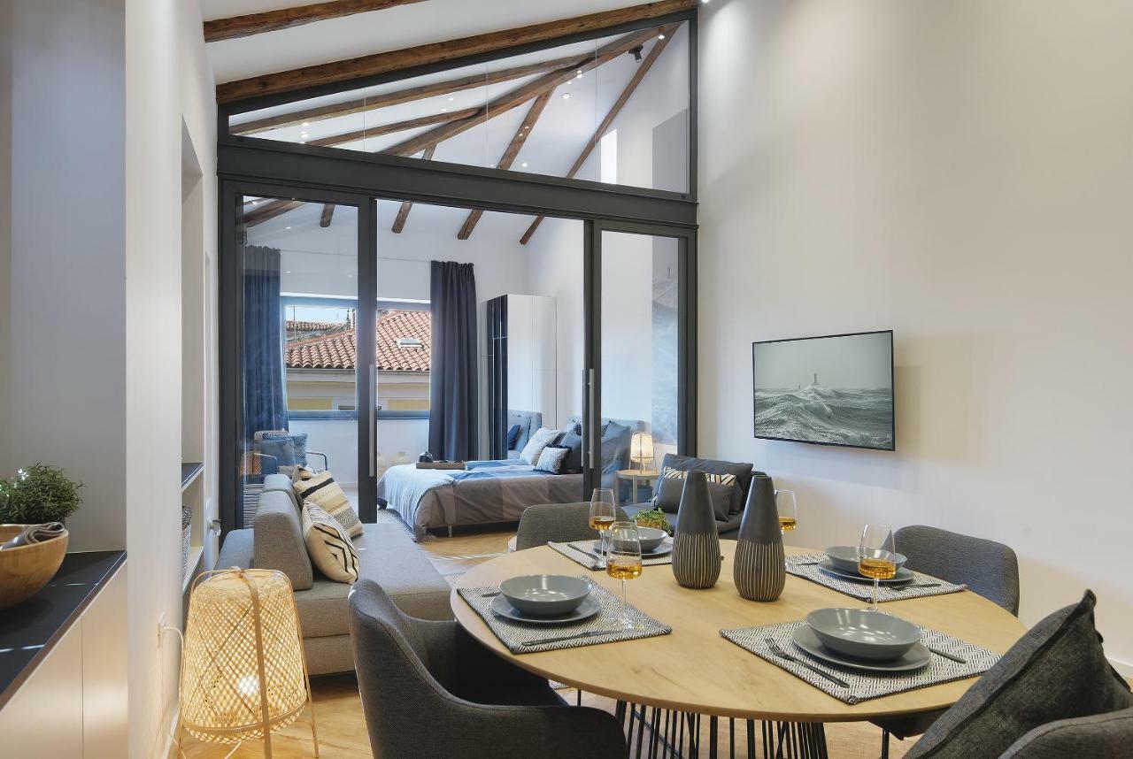 Luxury Apartment Jana With Private Parking Пула Екстериор снимка