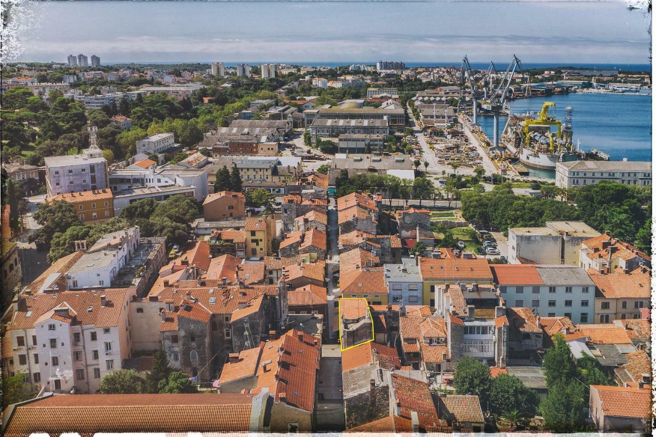 Luxury Apartment Jana With Private Parking Пула Екстериор снимка